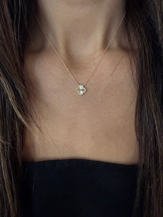 14k Yellow Gold Fluted Clover Diamond Necklace