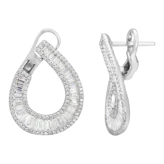 18k White Gold Pear Shaped Baguette Diamond Earrings